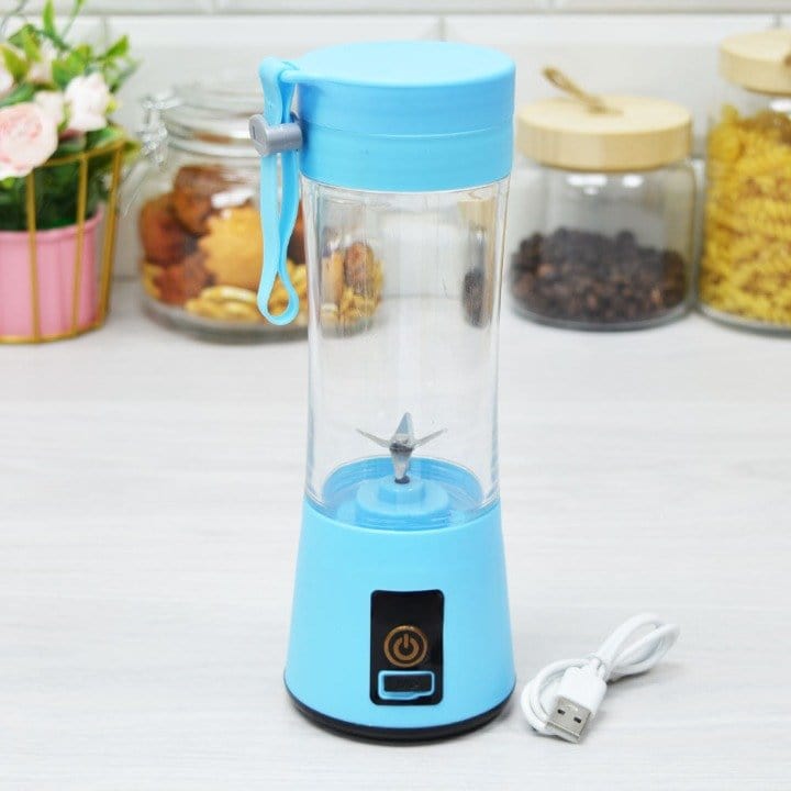 BlendyPro Mini Blender - Blue personal blender for smoothies and drinks.